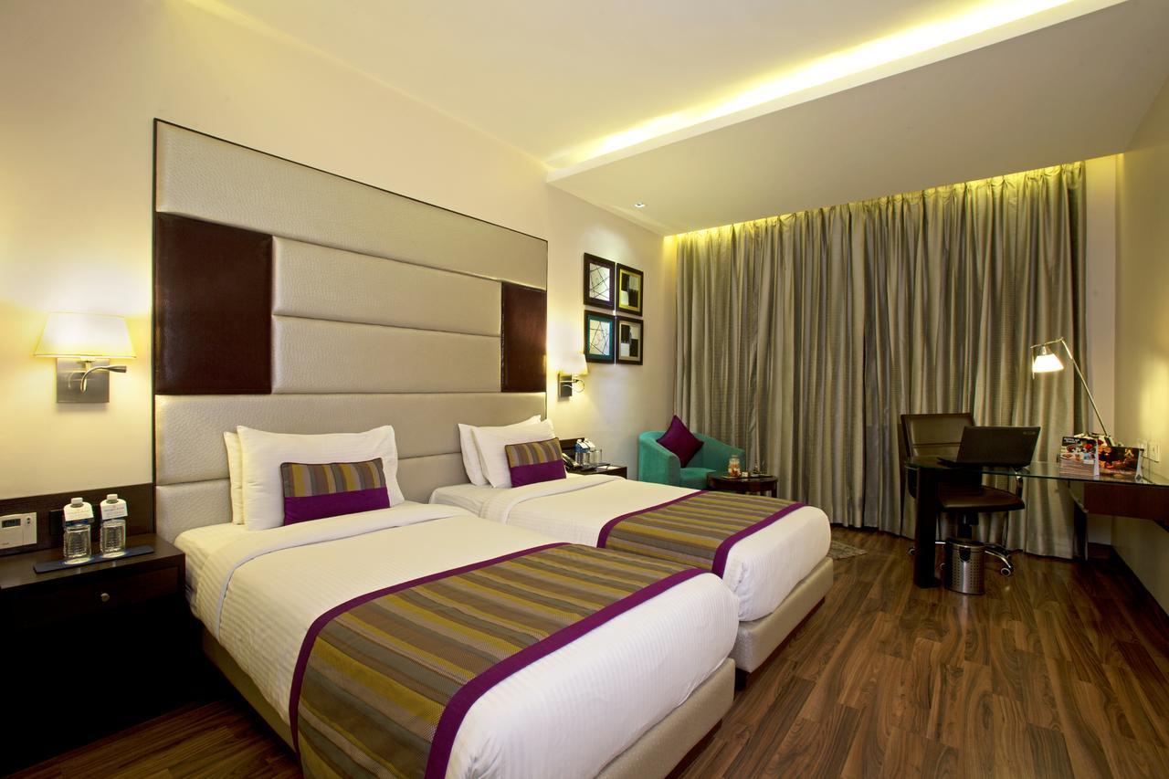 Golden Tulip Chandigarh, Panchkula Dış mekan fotoğraf