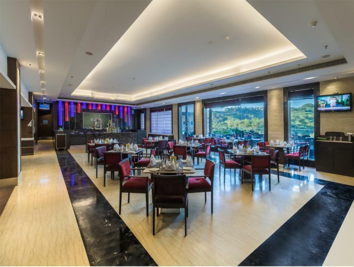 Golden Tulip Chandigarh, Panchkula Dış mekan fotoğraf